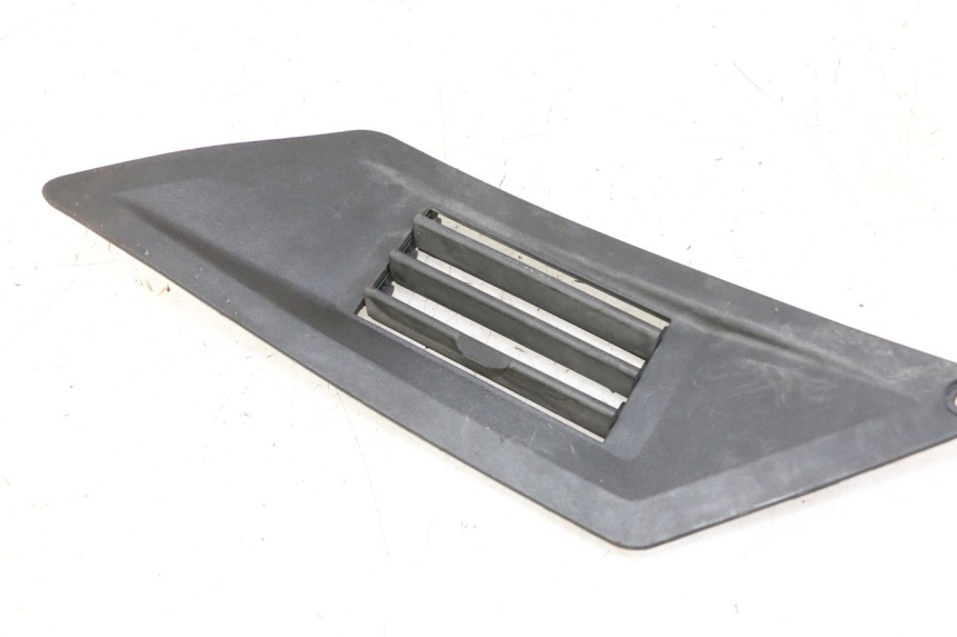 photo de CACHE CHASSIS LATERAL DROIT GILERA RUNNER SP 50 (2009 - 2017)