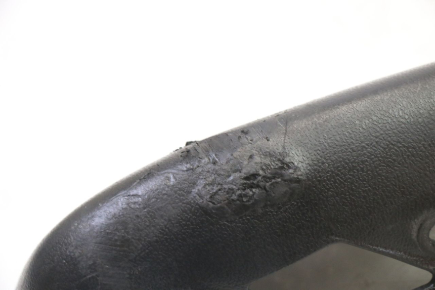 photo de CACHE CHASSIS LATERAL DROIT HONDA ST PAN EUROPEAN 1300 (2002 - 2013)