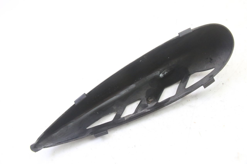 photo de CACHE CHASSIS LATERAL DROIT HONDA ST PAN EUROPEAN 1300 (2002 - 2013)