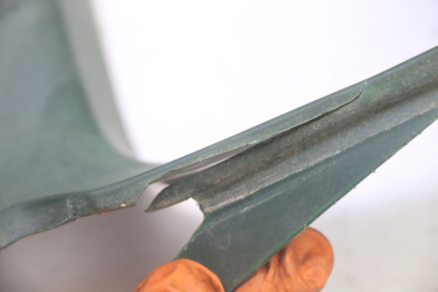 photo de CACHE CHASSIS LATERAL DROIT YAMAHA YFM GRIZZLY 550 (2008 - 2015)