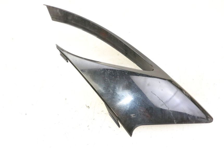 photo de CACHE CHASSIS LATERAL GAUCHE YAMAHA FZ6 FAZER S2 600 (2007 - 2011)