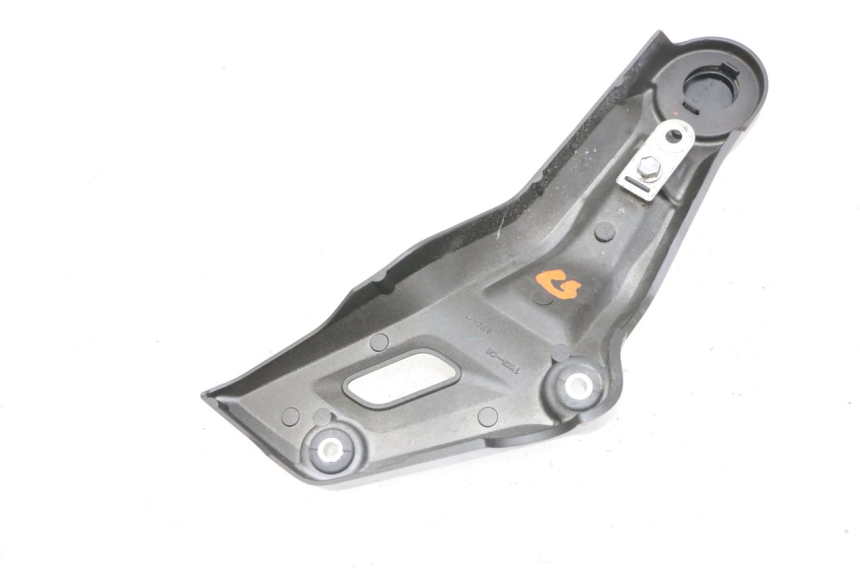 photo de CACHE CHASSIS LATERAL GAUCHE YAMAHA MT-07 MT07 ABS 700 (2018 - 2020) - Zoom état d’usage