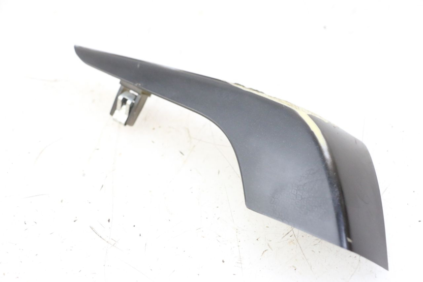 photo de CACHE CHASSIS LATERAL GAUCHE PIAGGIO LIBERTY IGET 4T 50 (2021 - 2025)
