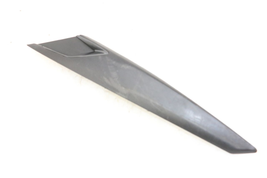 photo de CACHE CHASSIS LATERAL GAUCHE APRILIA SXR 50 (2021 - 2023)