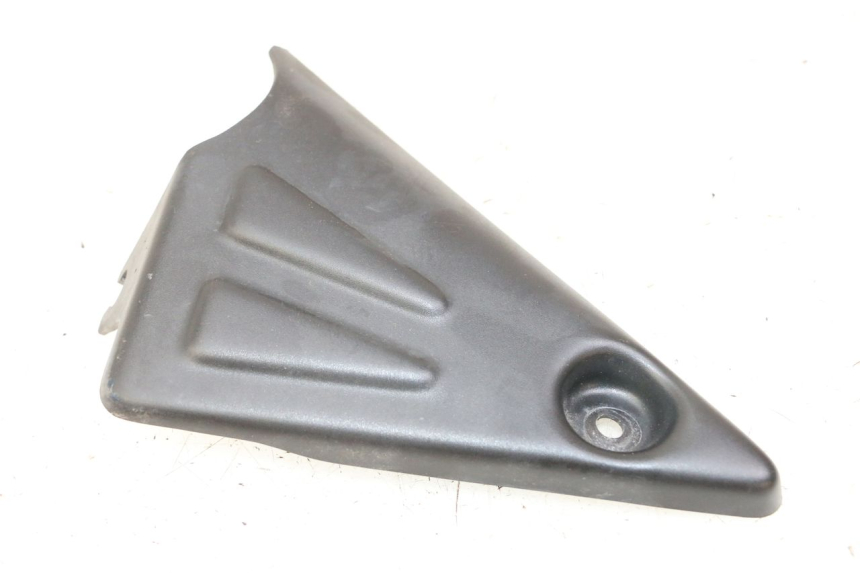 photo de CACHE CHASSIS LATERAL GAUCHE YAMAHA XJN DIVERSION 600 (2000 - 2003)