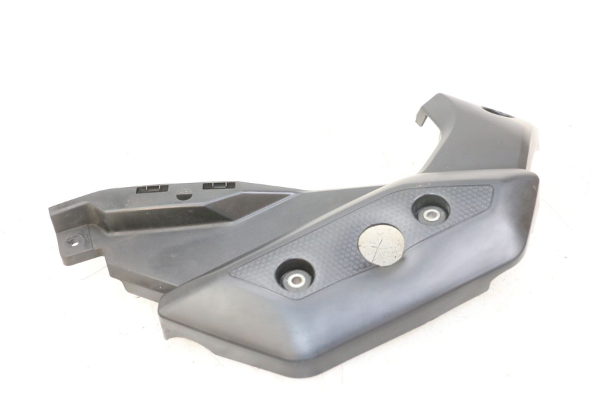 photo de CACHE CHASSIS LATERAL GAUCHE YAMAHA XJ6 ABS 600 (2008 - 2016)