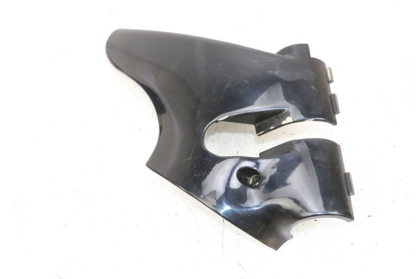 photo de CACHE CHASSIS LATERAL GAUCHE KYMCO ZING 125 (1997 - 2003) - Zoom état d’usage