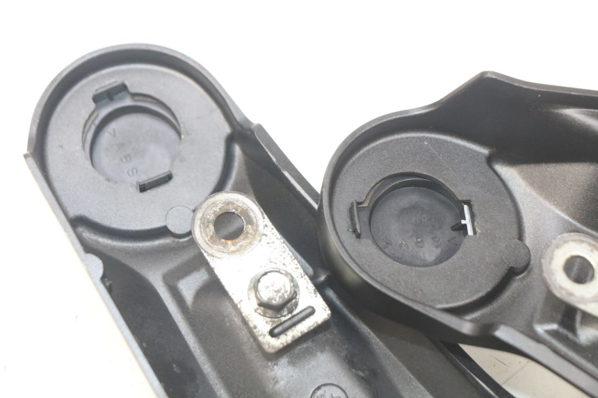 photo de CACHE CHASSIS LATERAL YAMAHA MT-07 MT07 ABS 700 (2014 - 2017)