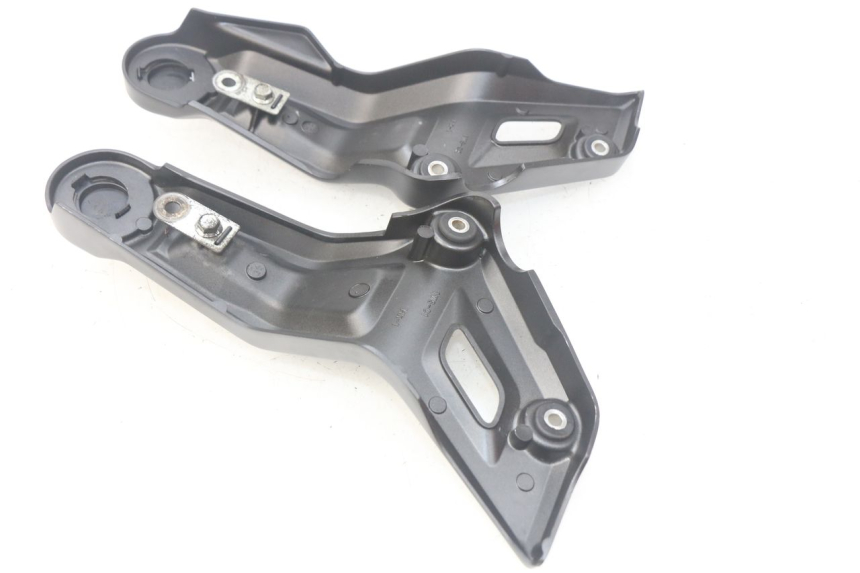 photo de CACHE CHASSIS LATERAL YAMAHA MT-07 MT07 ABS 700 (2014 - 2017)