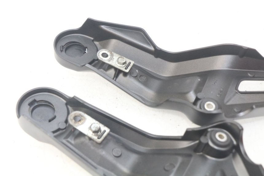 photo de CACHE CHASSIS LATERAL YAMAHA MT-07 MT07 ABS 700 (2014 - 2017)