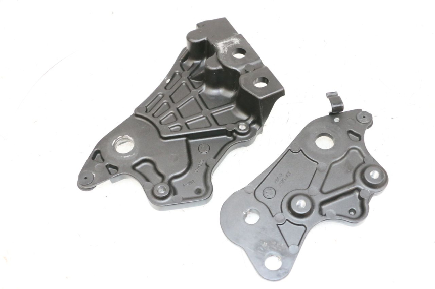 photo de CACHE CHASSIS LATERAL YAMAHA MT-07 MT07 ABS 700 (2018 - 2020) - Zoom état d’usage