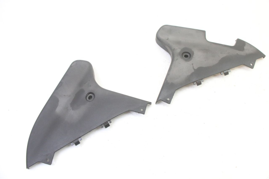 photo de CACHE CHASSIS LATERAL GILERA NEXUS 125 (2009 - 2013)