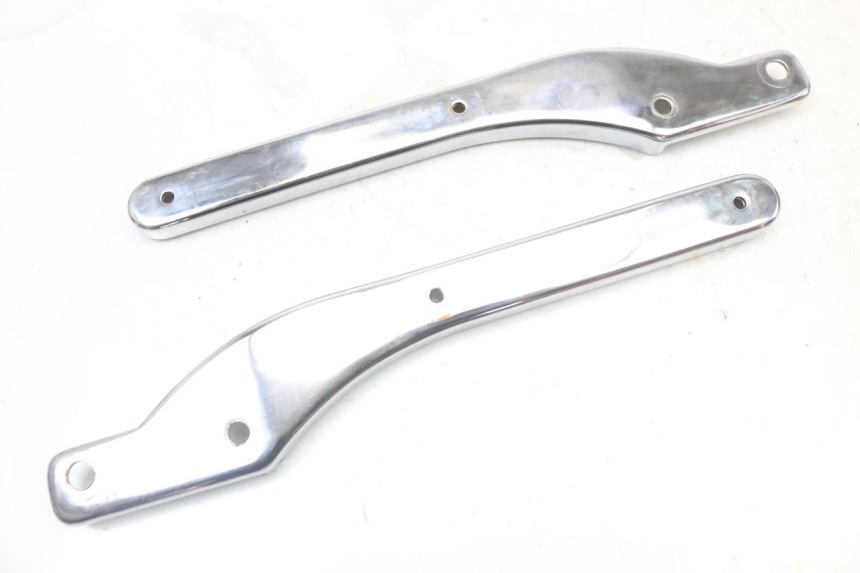 photo de CACHE CHASSIS LATERAL REGAL RAPTOR RAXTER 2 125 (2007 - 2015)