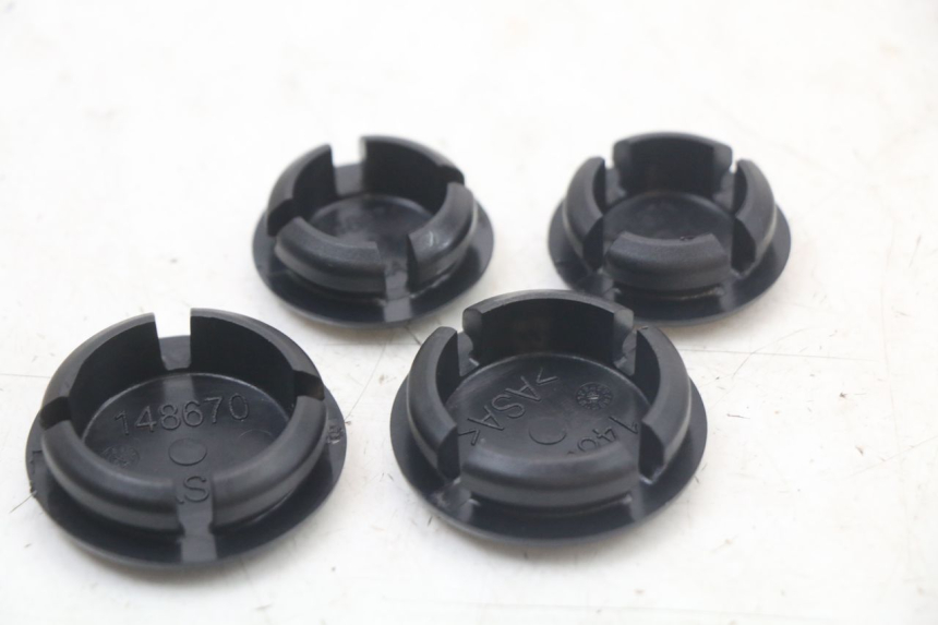 photo de CACHE CHASSIS LATERAL ROYAL ENFIELD CONTINENTAL GT 650 (2019 - 2024)