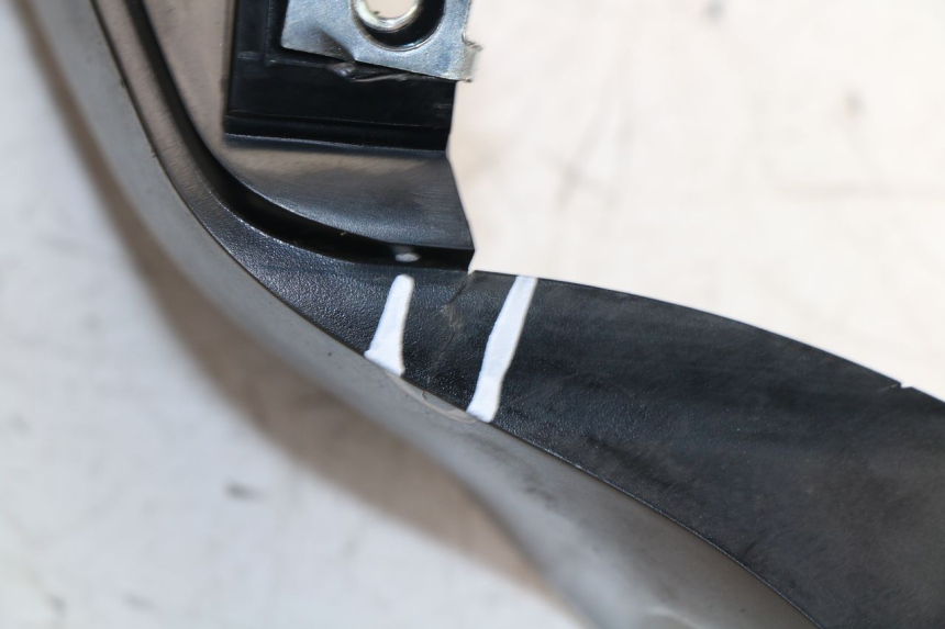 photo de CACHE CHASSIS LATERAL DAELIM VJ ROADWIN FI 125 (2008 - 2017)