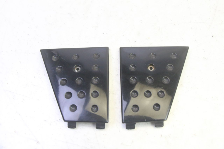 photo de CACHE CHASSIS LATERAL PIAGGIO XEVO - X EVO 125 (2007 - 2017) - Vue principale