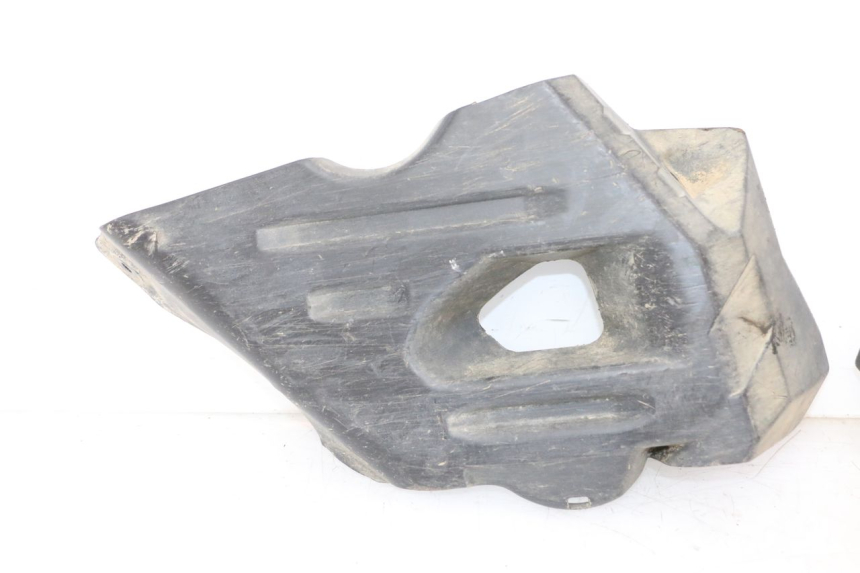 photo de CACHE CHASSIS LATERAL YAMAHA YFM GRIZZLY 550 (2008 - 2015)