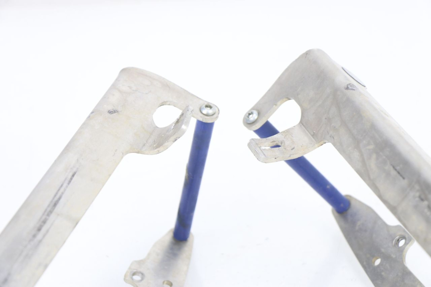 photo de CACHE CHASSIS LATERAL YAMAHA YZF YZ-F 450 (2006 - 2009)