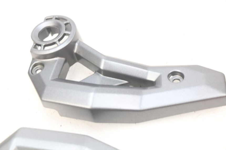 photo de CACHE CHASSIS LATERAL KAWASAKI Z 650 (2016 - 2019)