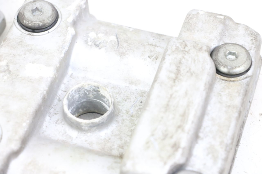 photo de Valve cover HYOSUNG GV AQUILA 125 (2000 - 2004)