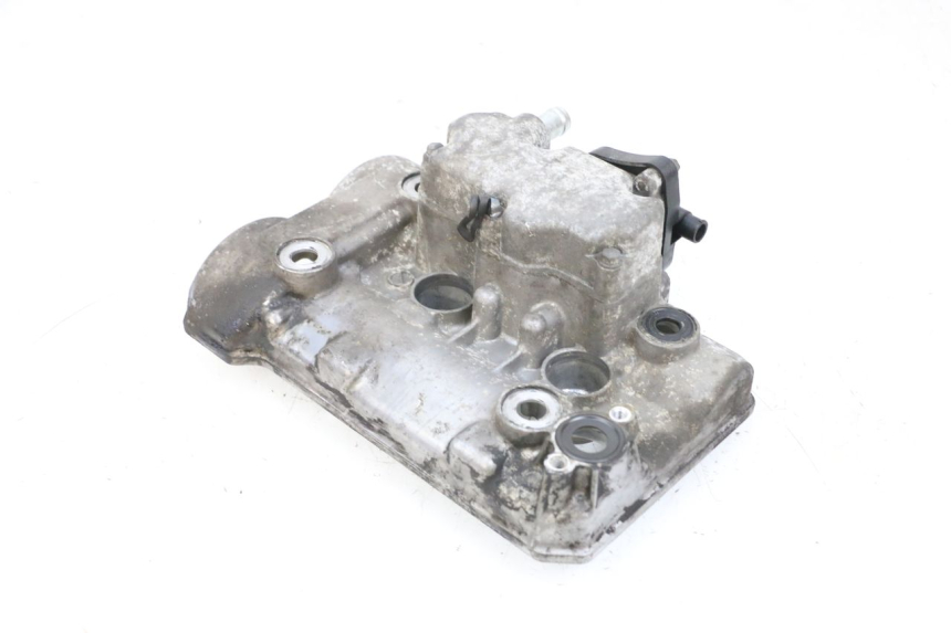 photo de CACHE CULBUTEUR SUZUKI BURGMAN EXECUTIVE ABS 650 (2006 - 2012) - Vue d’ensemble