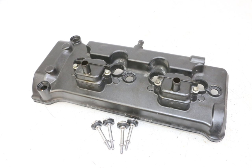photo de CACHE CULBUTEUR HONDA CB R 1000 (2018 - 2023)