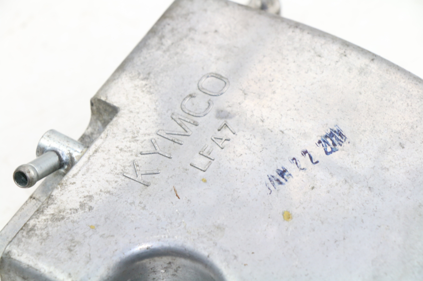 photo de CACHE CULBUTEUR KYMCO DINK STREET ABS 125 (2011 - 2018)