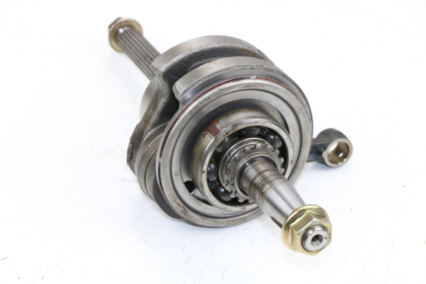 photo de CACHE CULBUTEUR KYMCO DINK STREET ABS 125 (2011 - 2018)