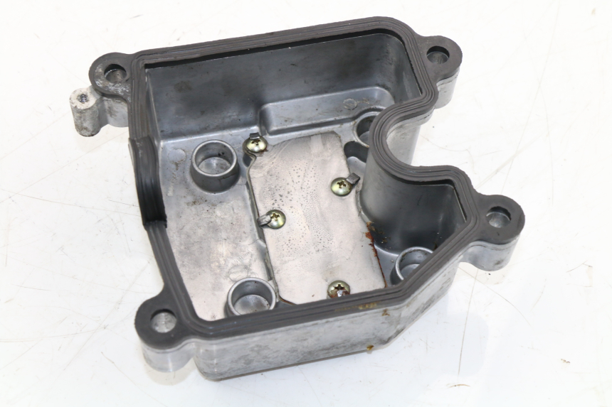 photo de CACHE CULBUTEUR KYMCO DINK STREET ABS 125 (2011 - 2018)