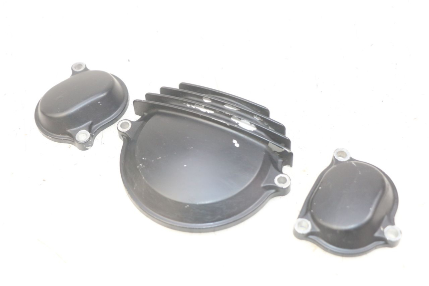 photo de CACHE CULBUTEUR YAMAHA SR 125 (1982 - 2003)