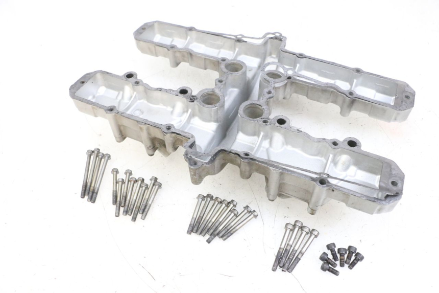 photo de CACHE CULBUTEUR KAWASAKI ZR 7 750 (1999 - 2001) - Zoom état d’usage