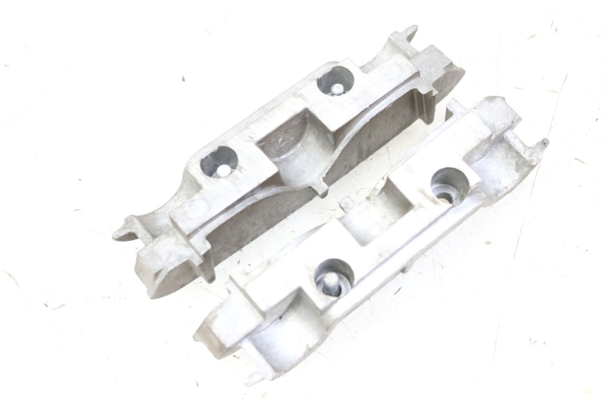 photo de CACHE CYLINDRE HYOSUNG GTR 125 (2006 - 2008)