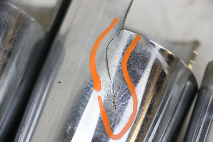 photo de CACHE FOURCHE HYOSUNG GV AQUILA 125 (2000 - 2004)