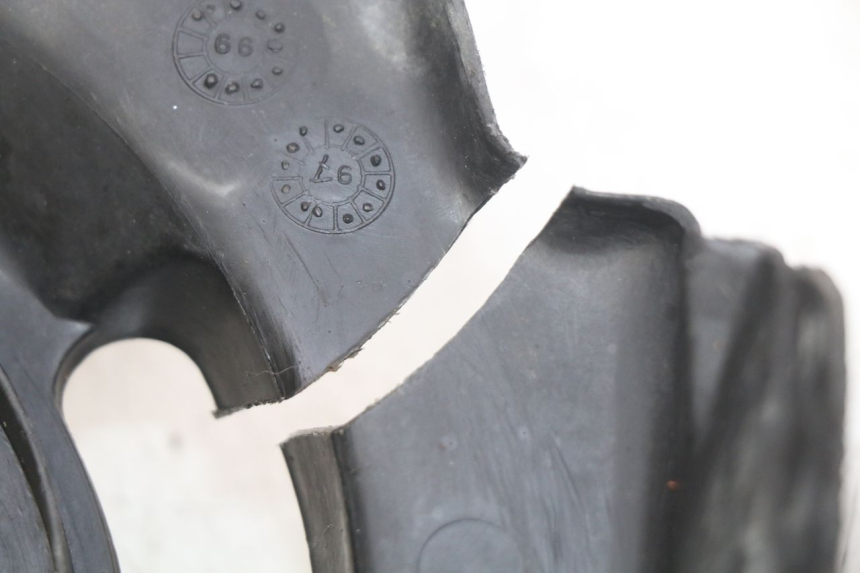 photo de CACHE FOURCHE MBK BOOSTER SPIRIT 50 (1999 - 2003)