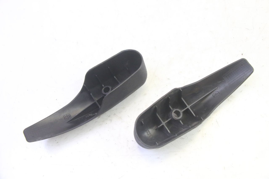 photo de CACHE FOURCHE PIAGGIO MP3 RL 250 (2007 - 2010) - Autre angle de vue