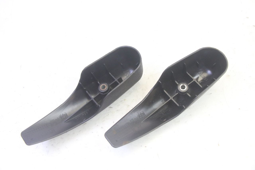 photo de CACHE FOURCHE PIAGGIO MP3 RL 250 (2007 - 2010) - Autre angle de vue