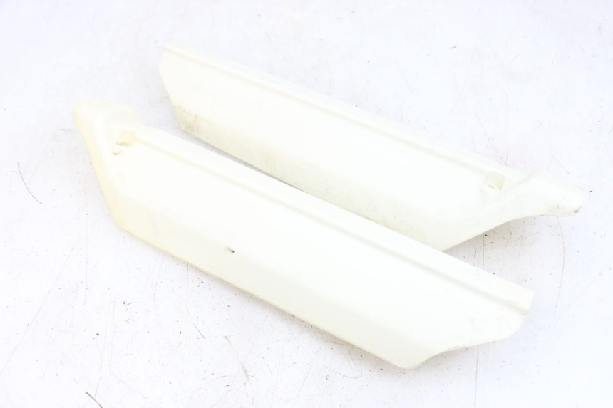 photo de CACHE FOURCHE HYOSUNG XRX 125 (2000 - 2008)