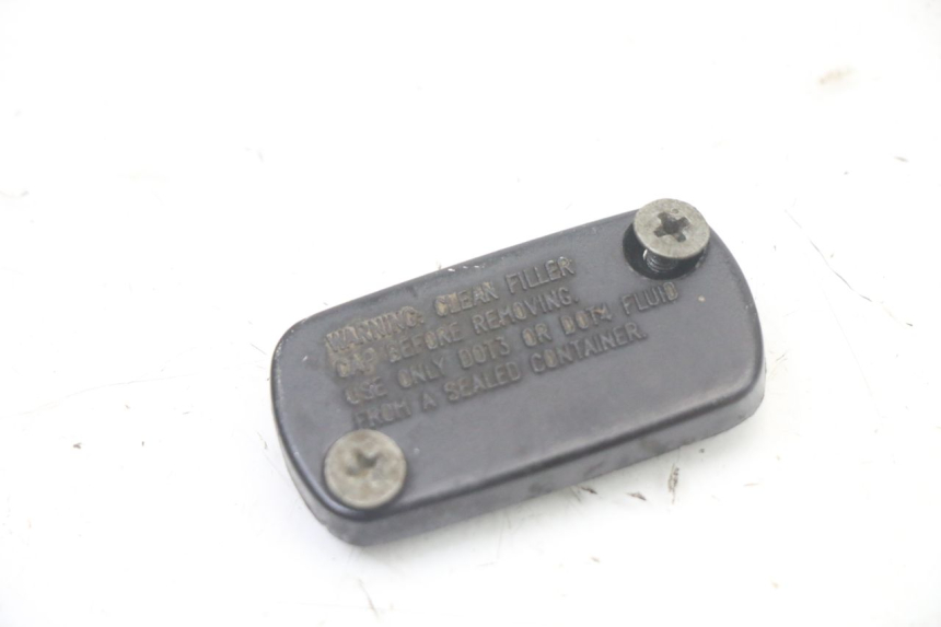 photo de CACHE MAITRE CYLINDRE PEUGEOT SPEEDFIGHT 3 LC 2T 50 (2009 - 2015)