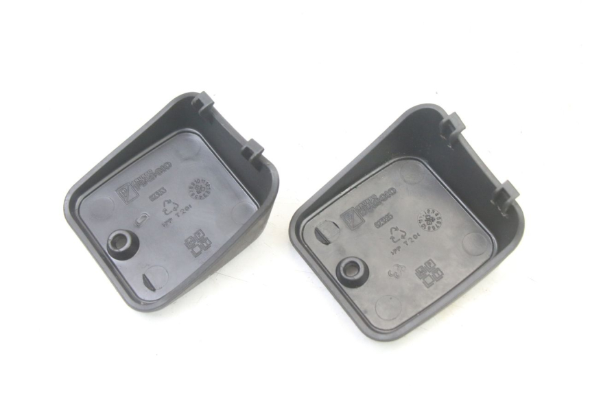 photo de CACHE MAITRE CYLINDRE PIAGGIO MP3 LT 400 (2007 - 2012)