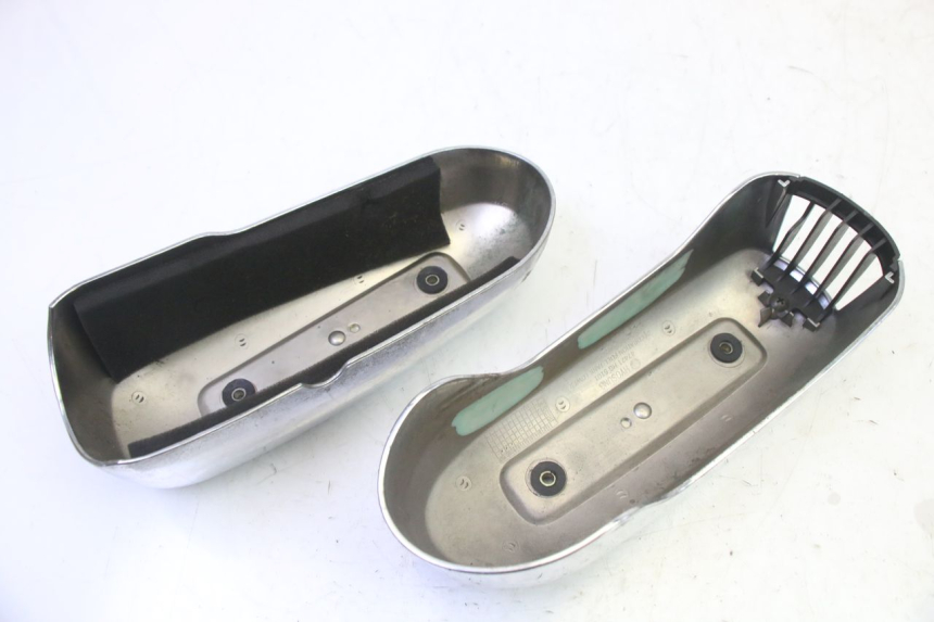 photo de CACHE MOTEUR HYOSUNG GV AQUILA 125 (2000 - 2004)