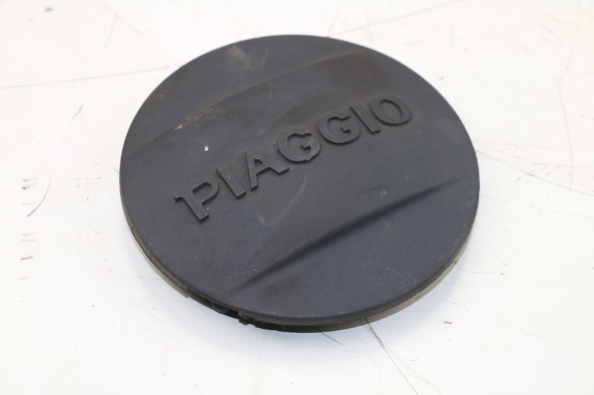 photo de CACHE MOTEUR PIAGGIO MP3 125 (2006 - 2014)