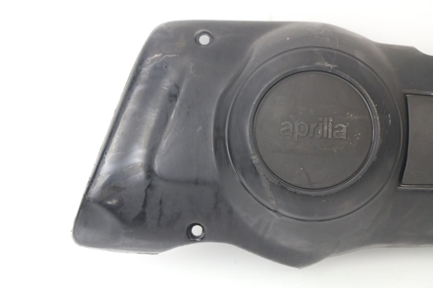 photo de CACHE MOTEUR APRILIA SCARABEO GT 125 (1999 - 2007)