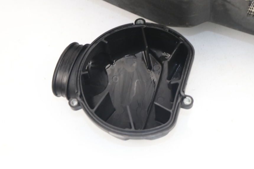 photo de CACHE MOTEUR YAMAHA XMAX X-MAX 125 (2006 - 2009)