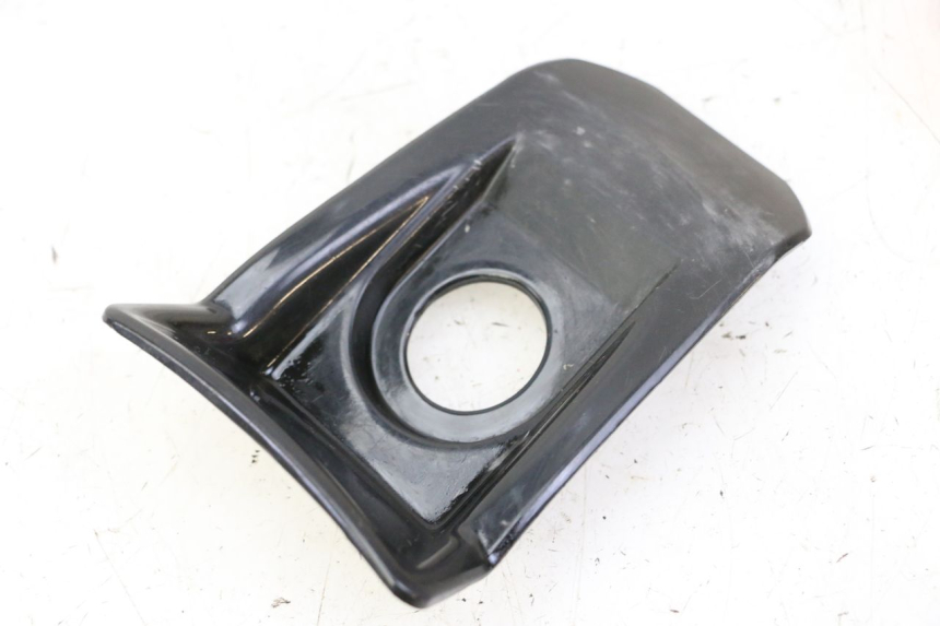 photo de CACHE NEIMAN QUADRO 4 4D 350 (2015 - 2018)