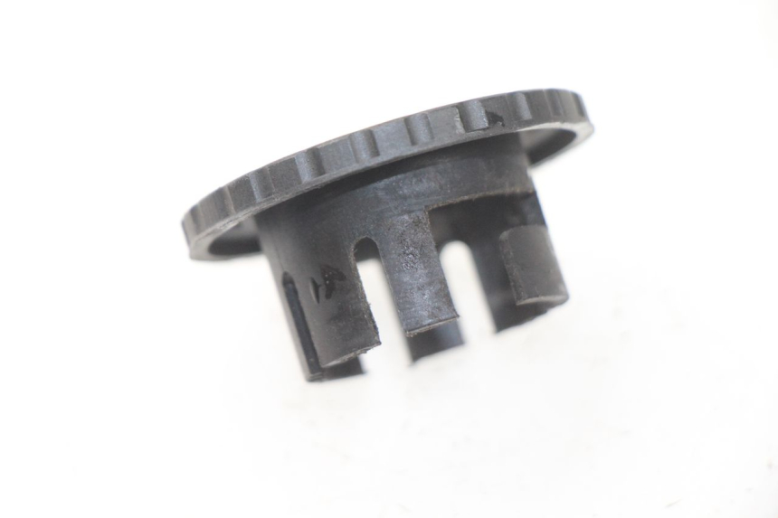 photo de CACHE NEIMAN SYM FIDDLE 3 III 125 (2014 - 2020)