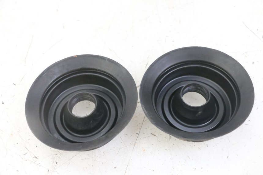 photo de CACHE POUSSIERE PHARE YAMAHA XMAX X-MAX 125 (2006 - 2009)