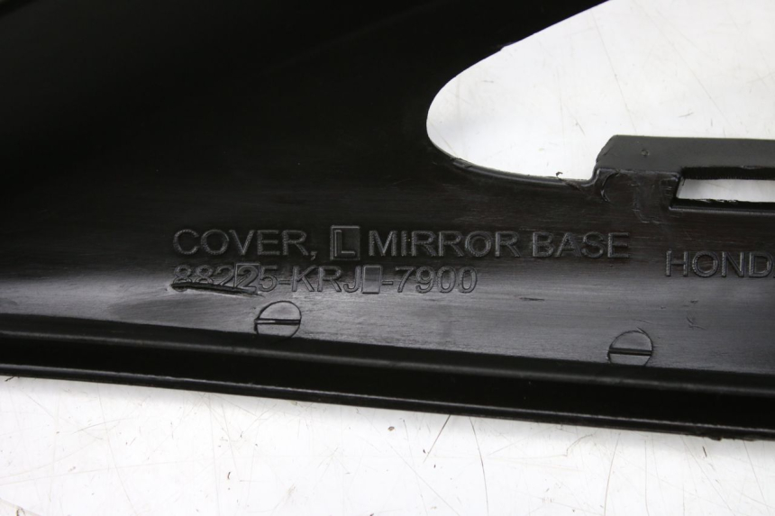 photo de CACHE RETROVISEUR HONDA FES S-WING SWING ABS 125 (2007 - 2015)
