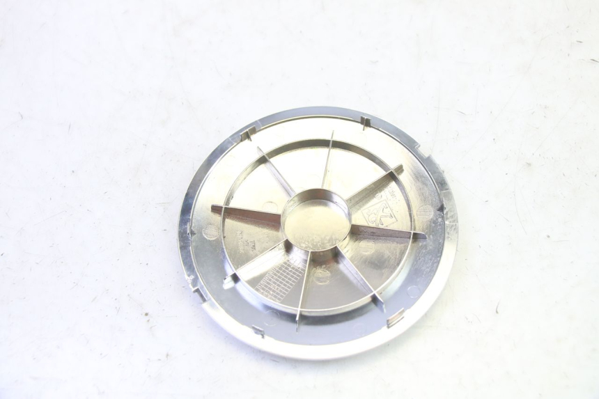 photo de CACHE ROUE PEUGEOT DJANGO 4T 50 (2014 - 2019) - Zoom état d’usage