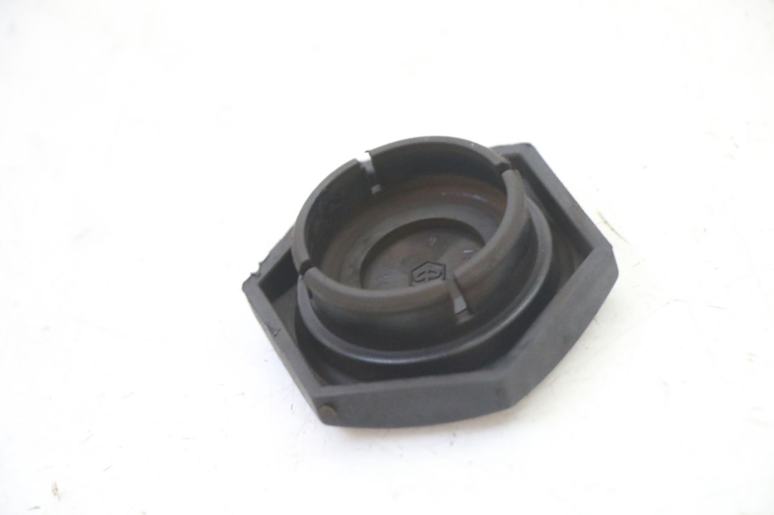 photo de CACHE ROUE PIAGGIO NRG POWER PUREJET 50 (2018 - 2021)