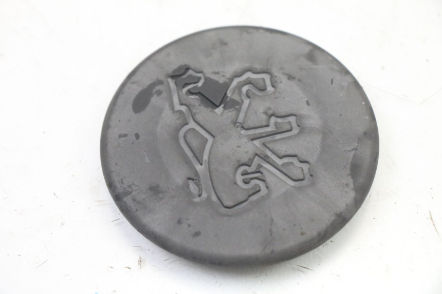photo de CACHE ROUE PEUGEOT TREKKER TKR 50 (2005 - 2014)